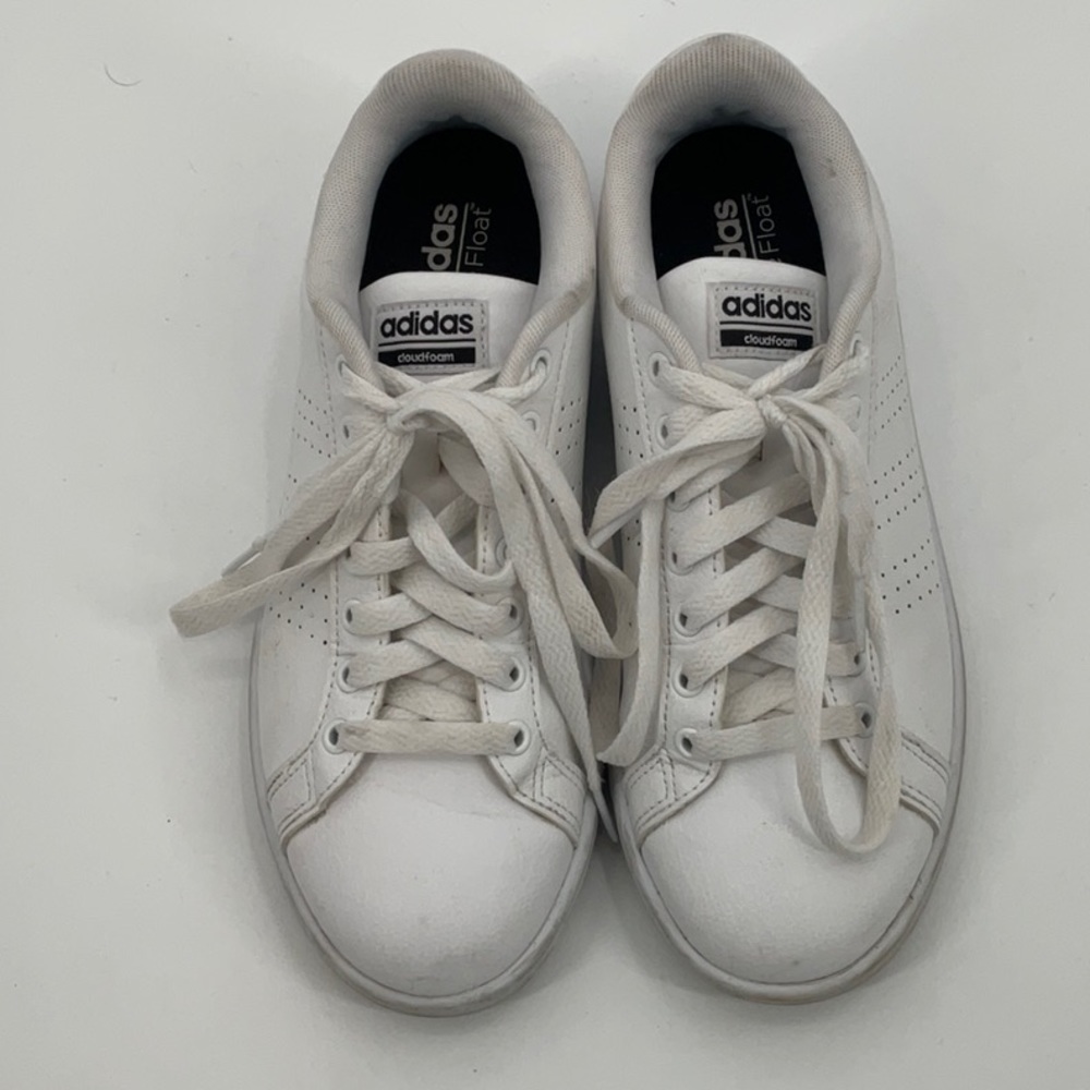 Adidas Women’s All White Cloudfoam Sneakers Size 7